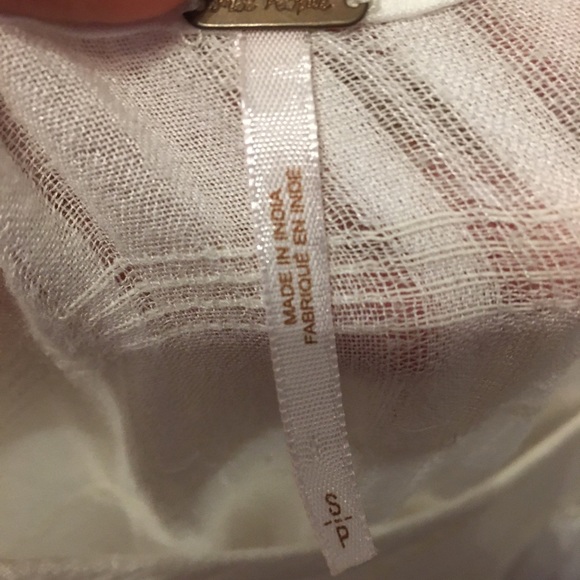 FREE PEOPLE Boho Embroidered White Top - Picture 4 of 4